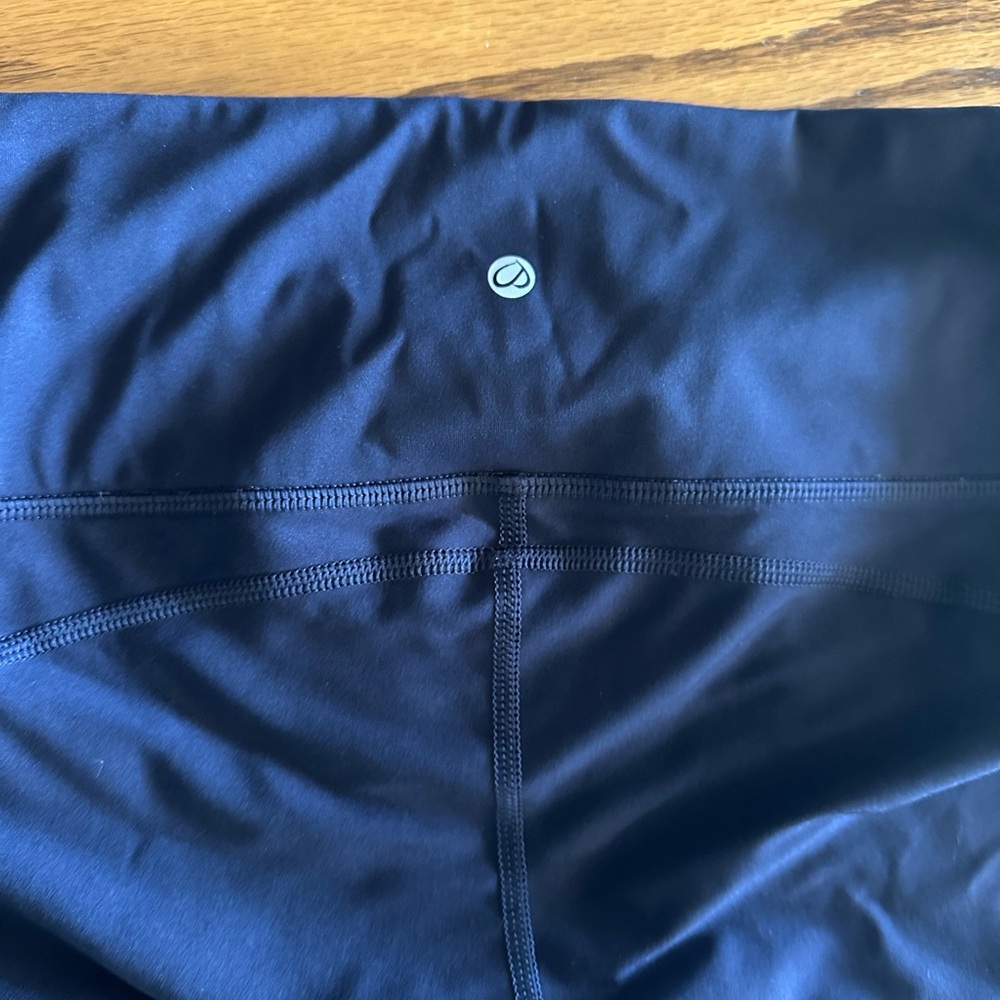 CRZ YOGA Black Leggings size 4/6 dark blue LIKE NEW